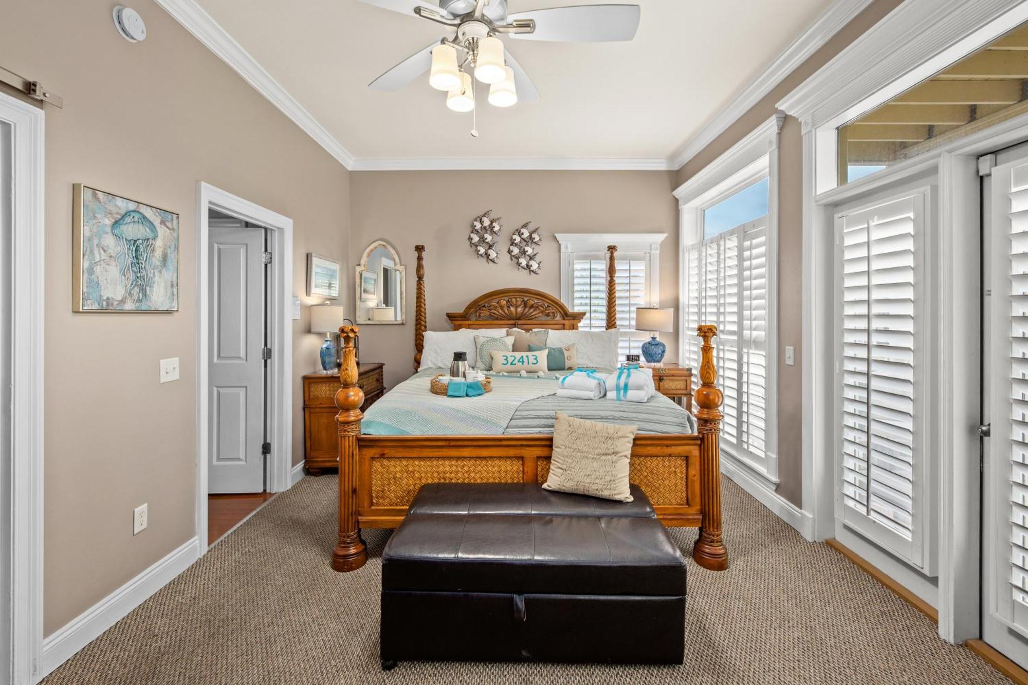 Holiday home Algun Dia - Plush Family-friendly - A Block From *