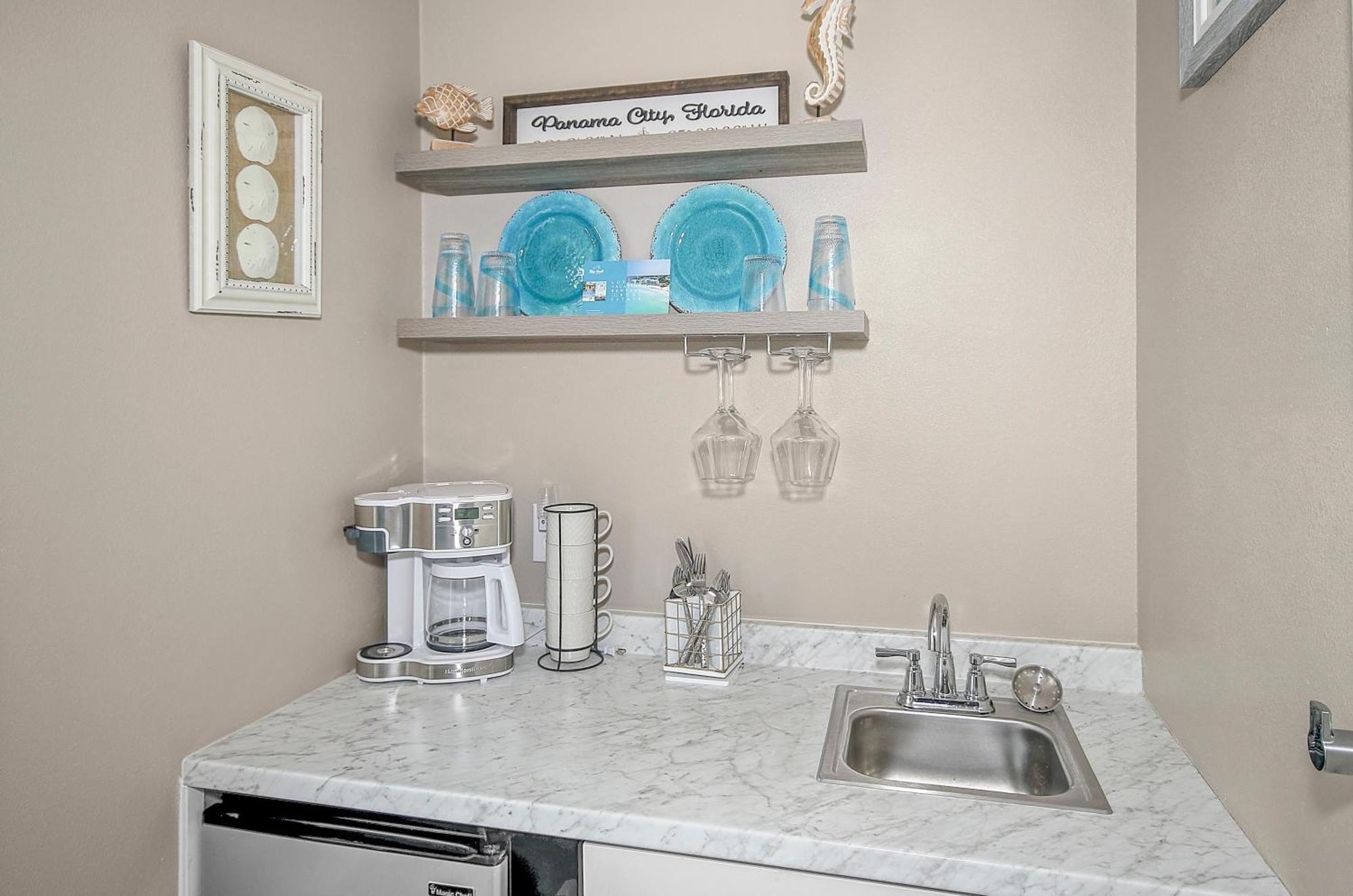Holiday home Algun Dia - Plush Family-friendly - A Block From *